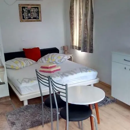 Donna Apartament Živogošće